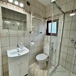 Przy Parku Zdrojowym - Darmowy Parking Daire *