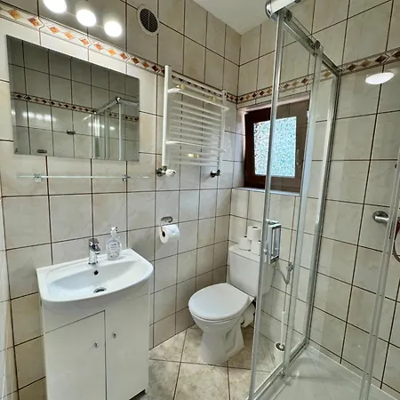 Przy Parku Zdrojowym - Darmowy Parking Apartament *