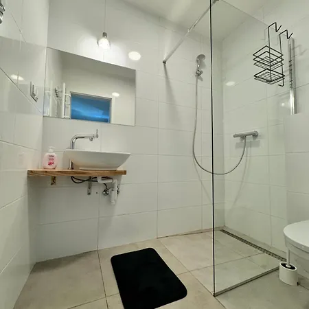 Apartament Przy Parku Zdrojowym - Darmowy Parking Świnoujście